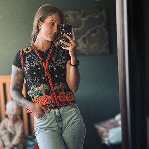 Meet your Posher, Whitney